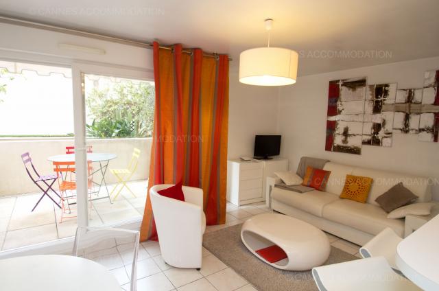 Location vacances à Cannes: votre choix d'appartements et villas - Hall – living-room - Palazzio Dany